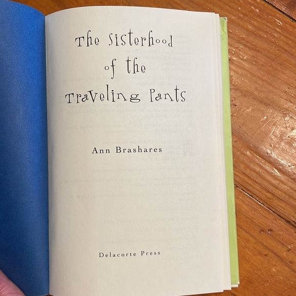 First Edition 2nd Print Ann Brashares The Sisterhood of the Traveling Pants book - Picture 6 of 12